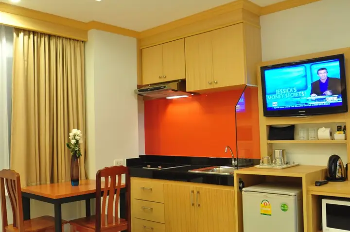 Green Harbor Hotel & Service Apartment — фото 4