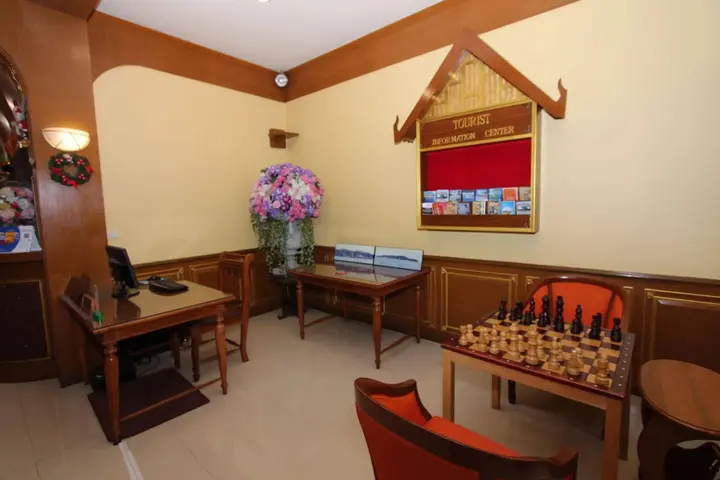 Паттайя: Sabai Inn