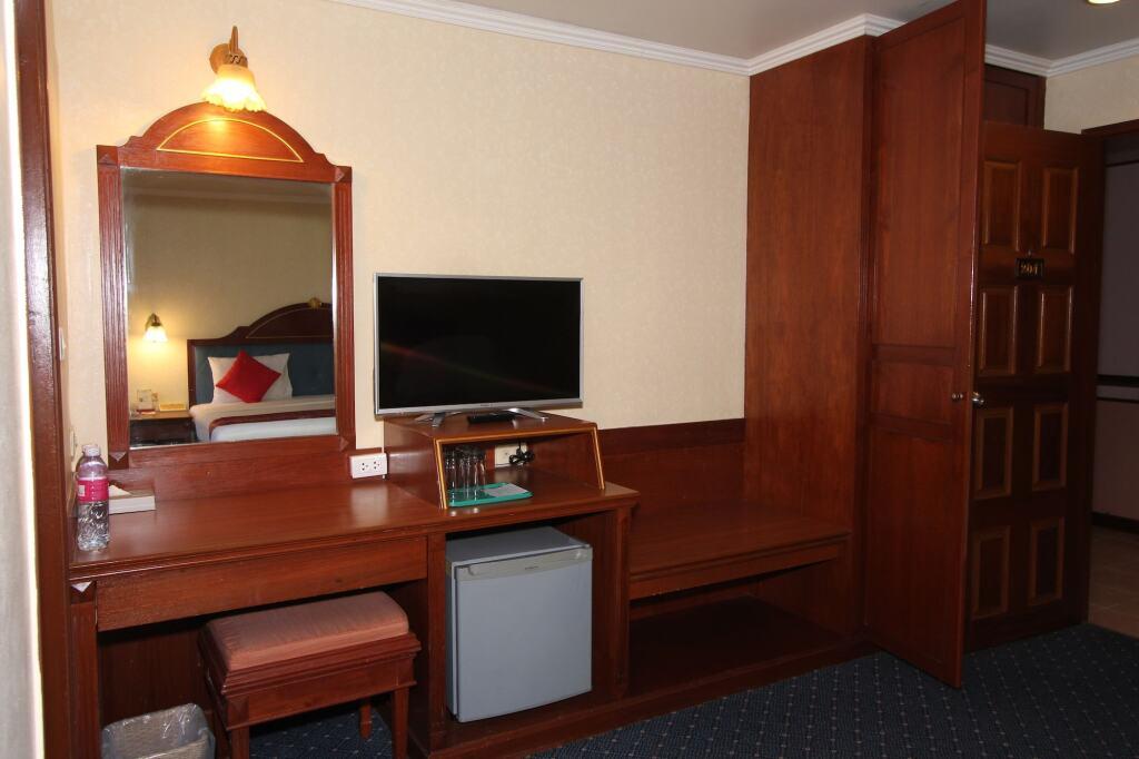 Паттайя: Sabai Inn