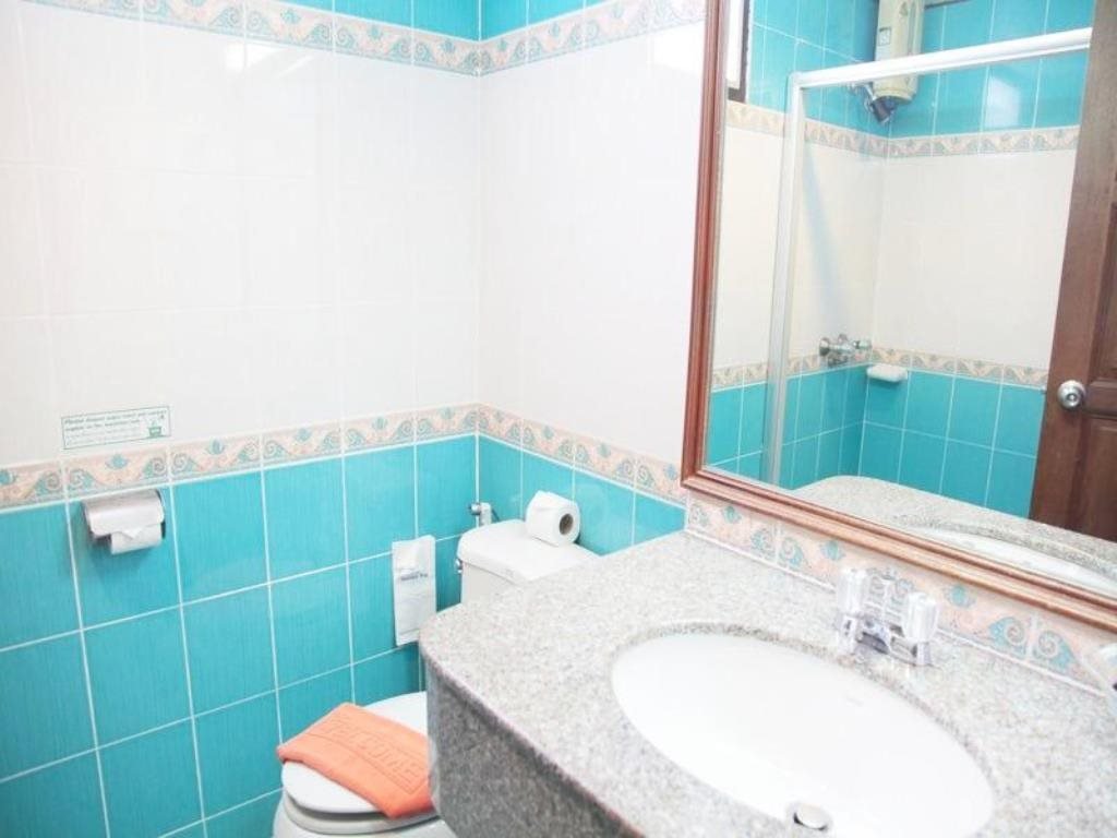 Паттайя: Sabai Inn