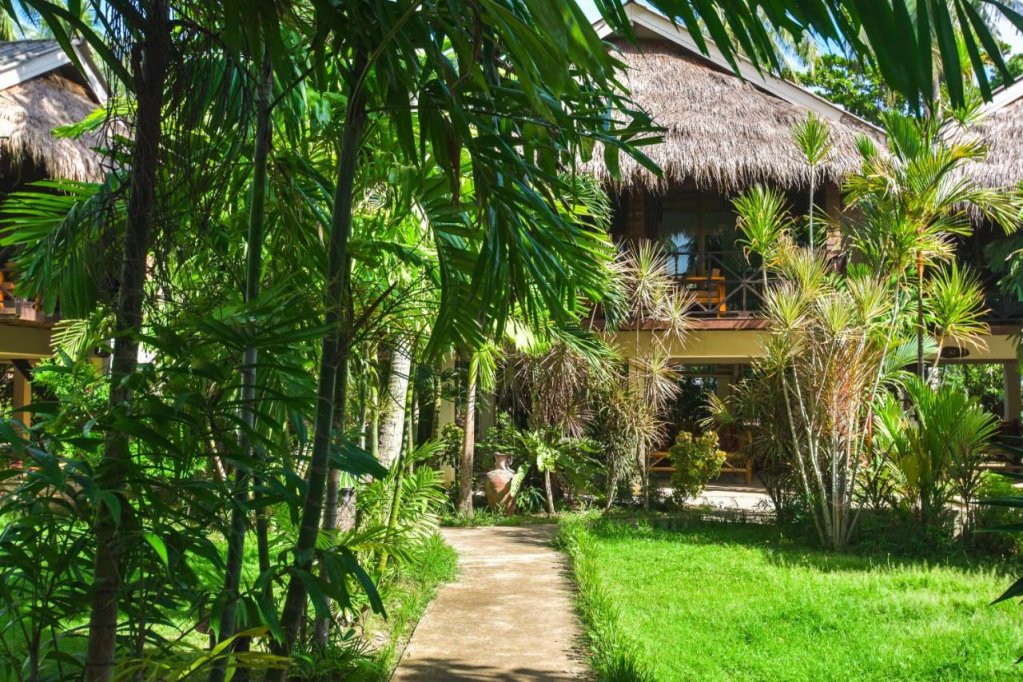 Ланта: Отель Long Beach Chalet