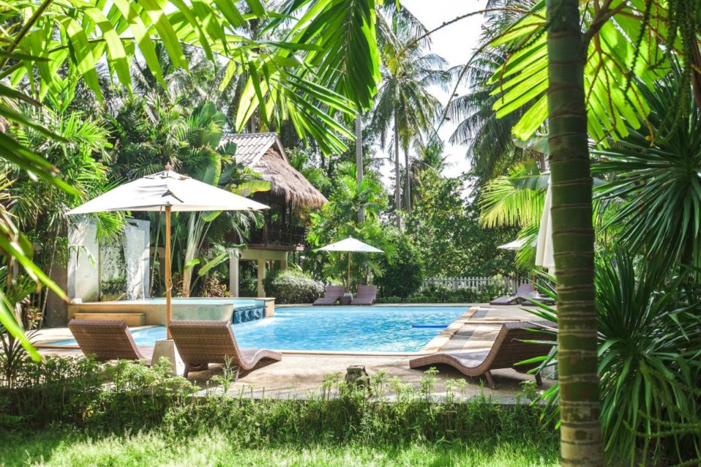Ланта: Отель Long Beach Chalet