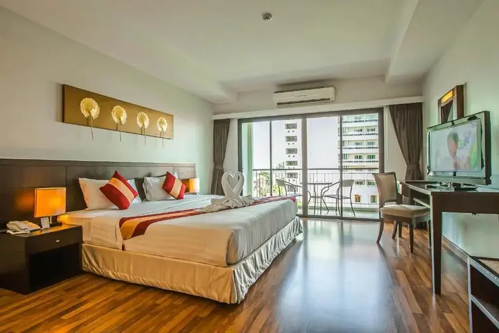 Паттайя: Отель Fifth Jomtien Pattaya