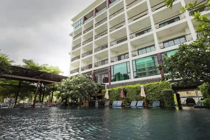 Паттайя: Отель Fifth Jomtien Pattaya