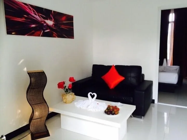 Муанг: Lae Lay Suites