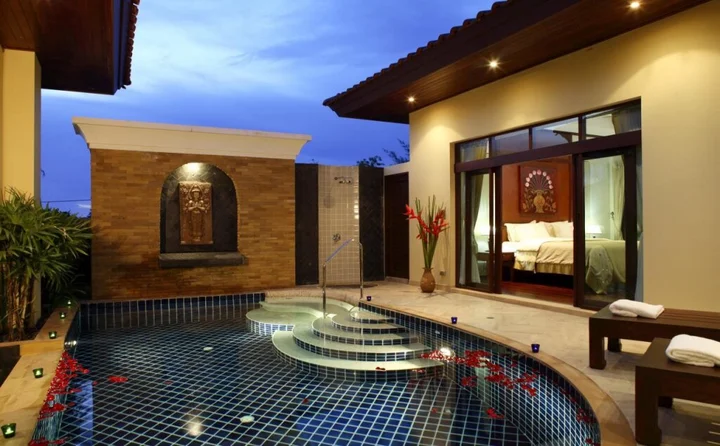 Тхаланг: Les Palmares Villas