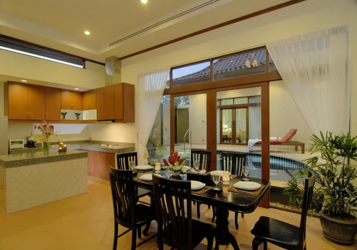 Тхаланг: Les Palmares Villas