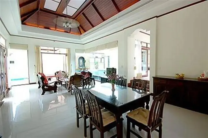 Тхаланг: Les Palmares Villas
