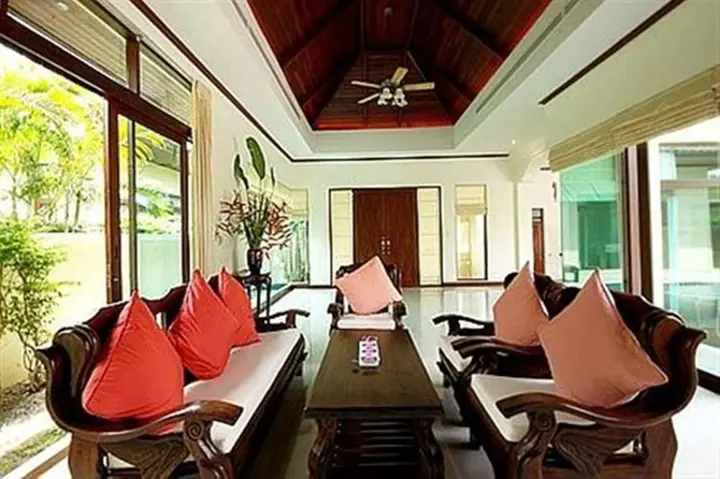 Тхаланг: Les Palmares Villas