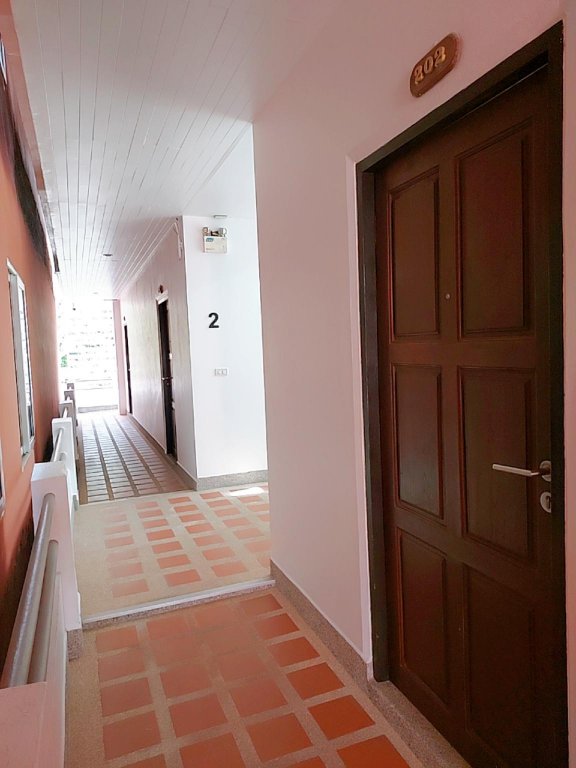 Тхаланг: Naithon Beach Mansion