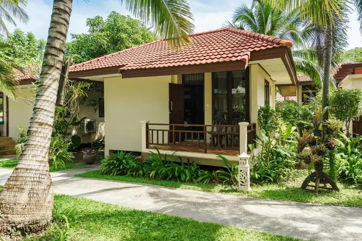 Самуи: Promtsuk Buri Resort