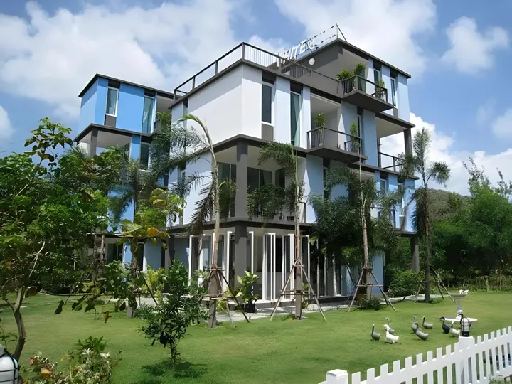 Районг: White at Sea Resort