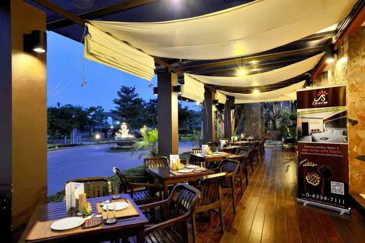 Кхонкэн: The Charm Boutique Resort & Hotel