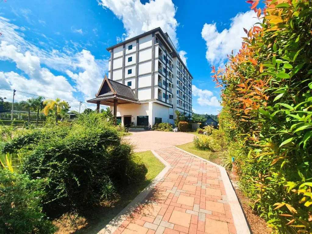 Тхаланг: Airport Resort Phuket