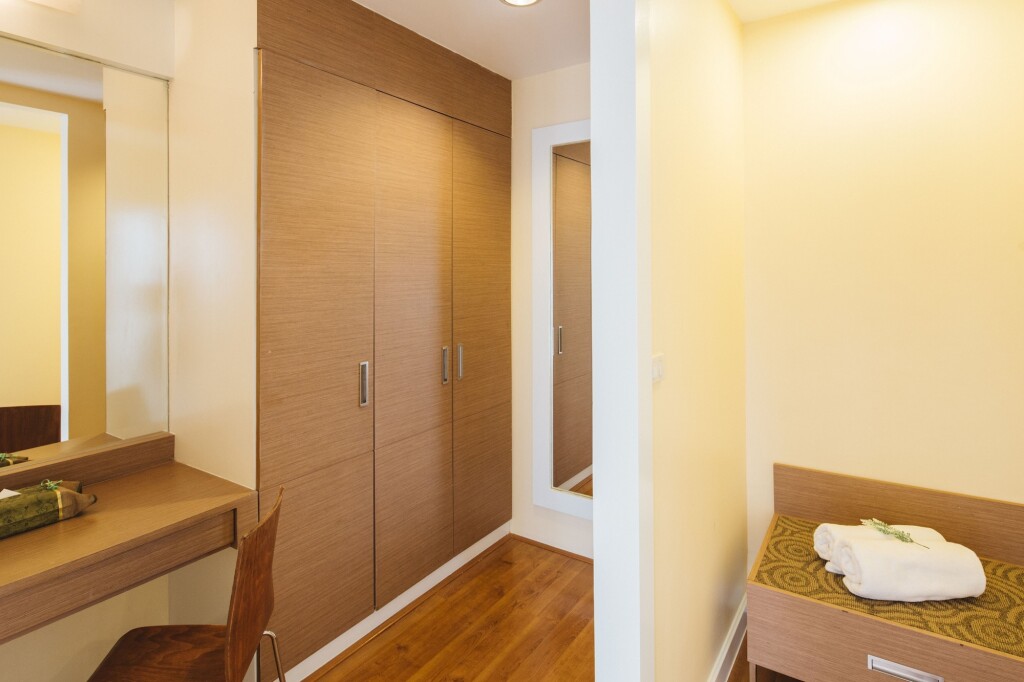 Самутпракан: Clef Hotel