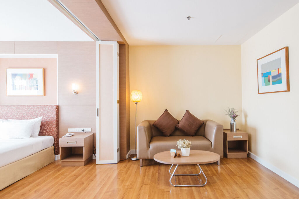 Самутпракан: Clef Hotel