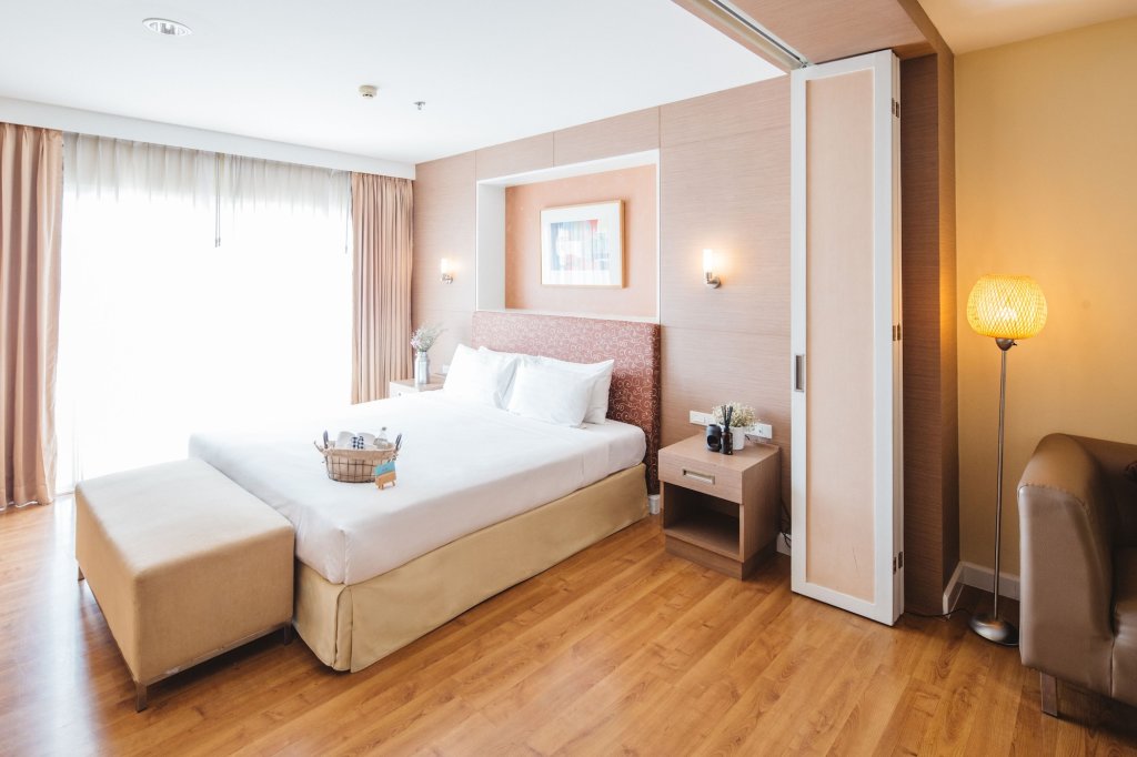 Самутпракан: Clef Hotel