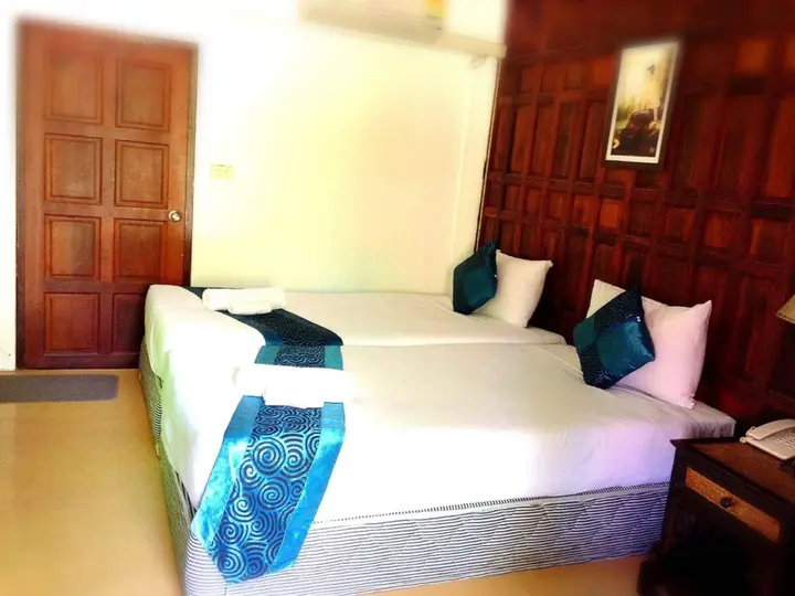 Самутсонгкхрам: Jaroenrat Resort
