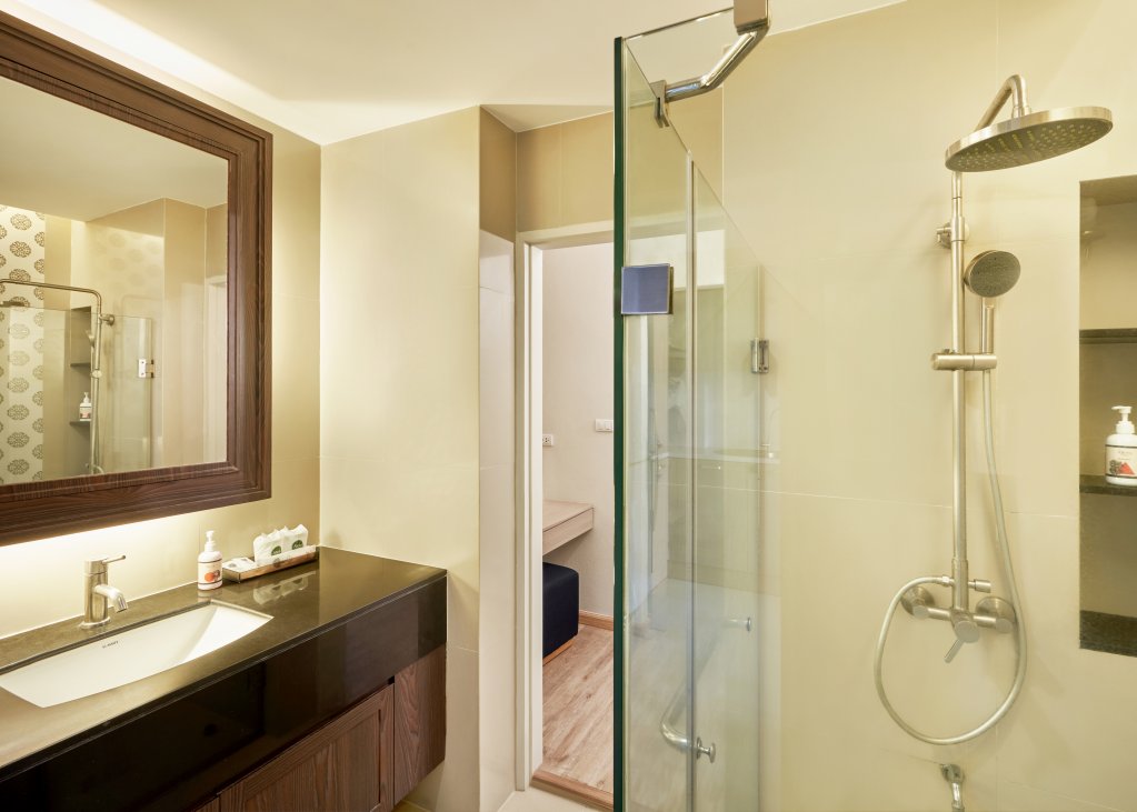 Паттайя: Altera Hotel and Residence
