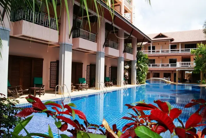 Thanthip Beach Resort — фото 1