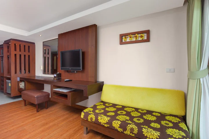 Кату: Thanthip Beach Resort