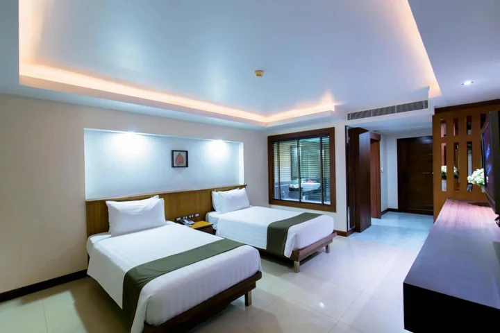 Кату: Thanthip Beach Resort