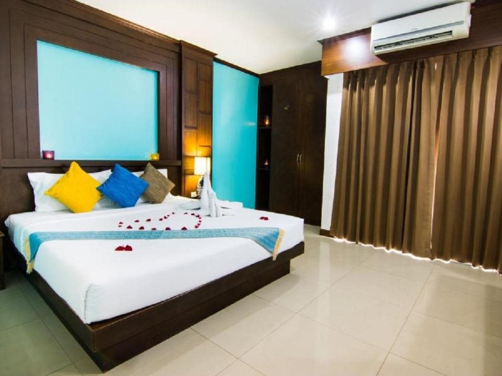 Пхукет: Hawaii Patong Hotel