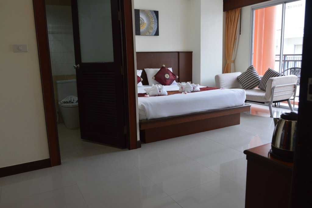 Кату: Sharaya Residence Patong