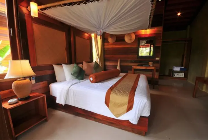 Мэй-Хаад-Бэй: Sensi Paradise Beach Resort