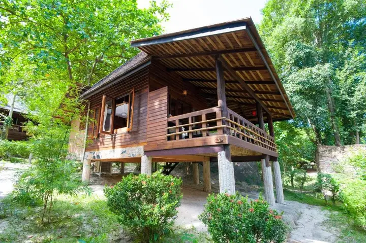 Мэй-Хаад-Бэй: Sensi Paradise Beach Resort