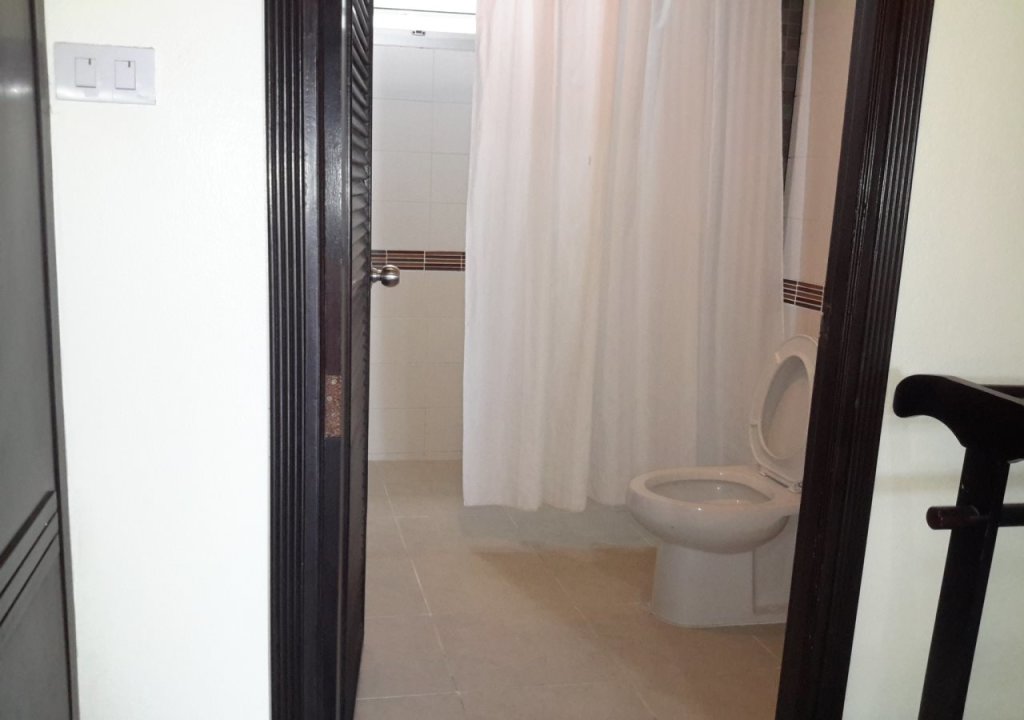 Краби: J Hotel