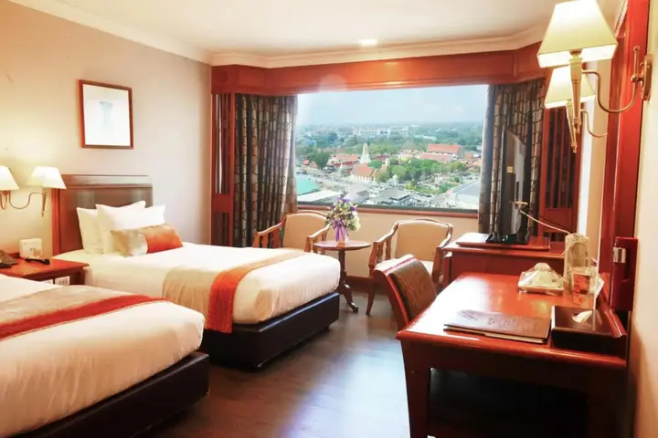 Пхитсанулок: Topland Hotel & Convention Centre
