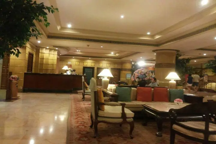 Пхитсанулок: Topland Hotel & Convention Centre