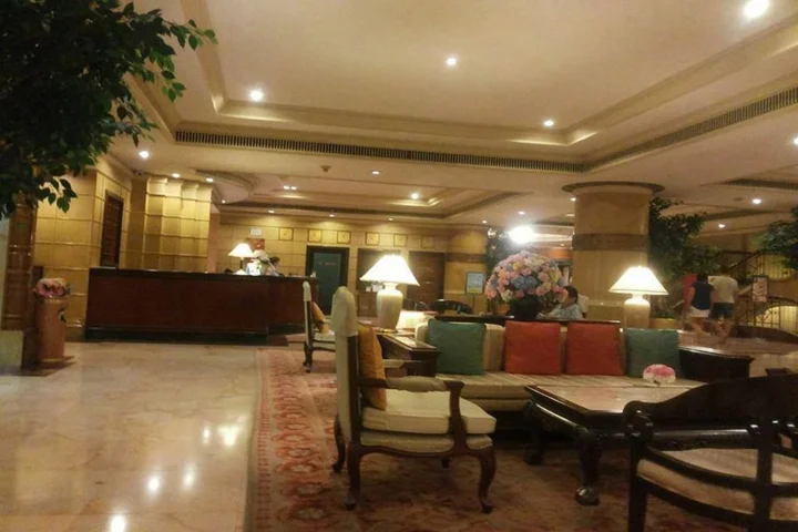 Пхитсанулок: Topland Hotel & Convention Centre
