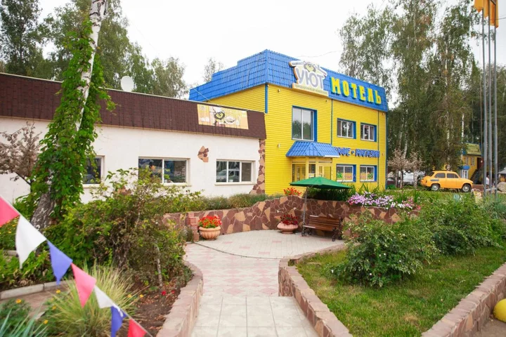 Крутинка: Гостевой дом Уют-Парк