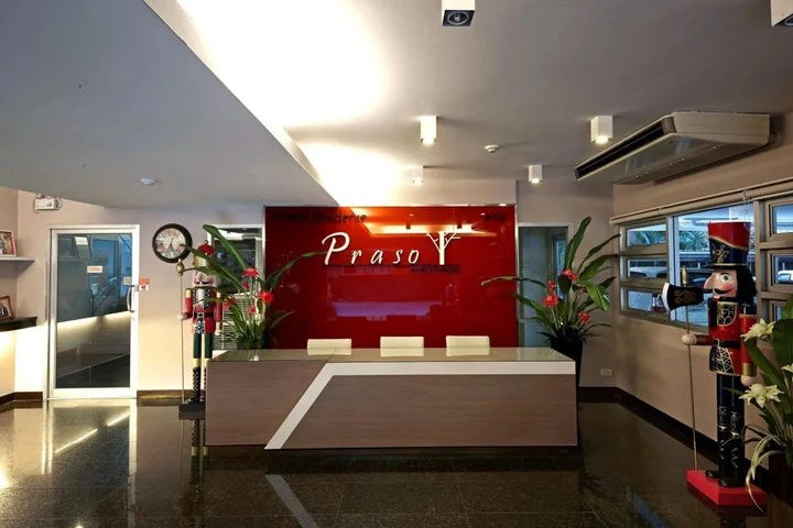 Бангкок: Praso Ratchada