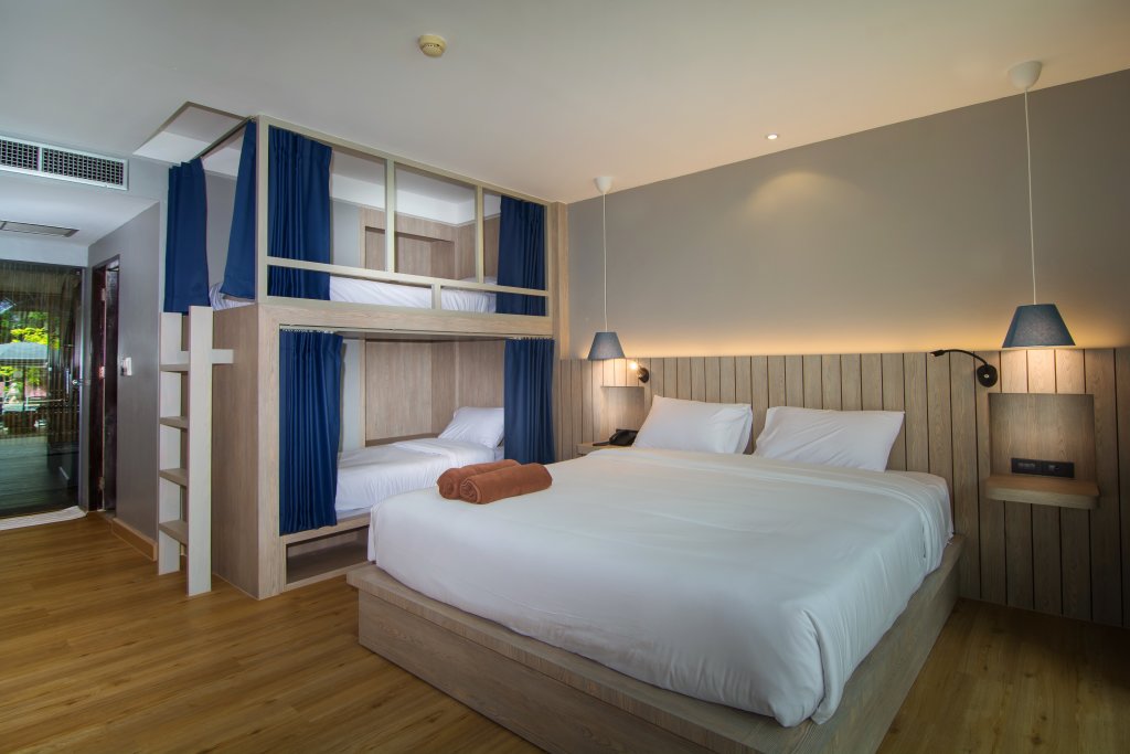Пхукет: Baan Karon Resort