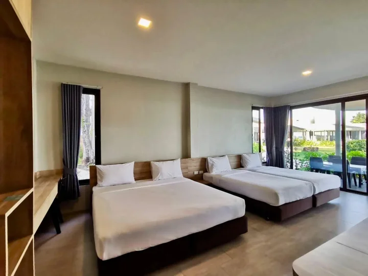 Чакпхонг: Rayong Chalet Resort
