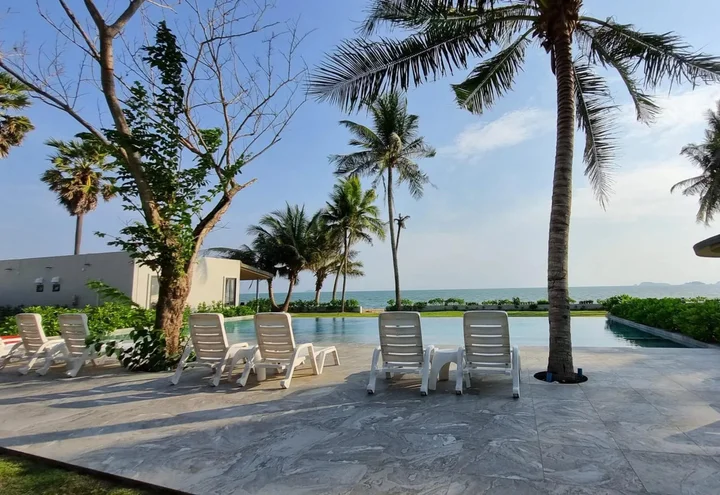 Чакпхонг: Rayong Chalet Resort