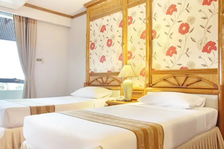 Чакпхонг: Rayong Chalet Resort