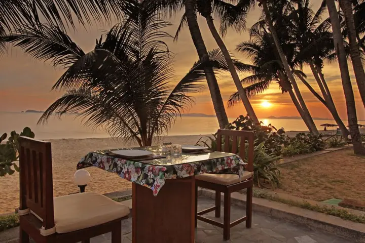 Чакпхонг: Rayong Chalet Resort