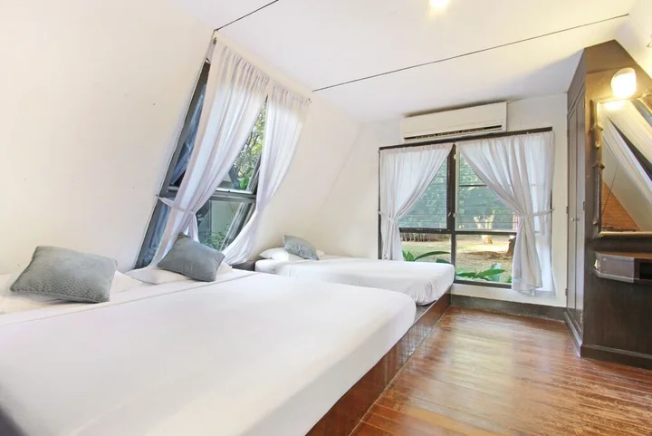 Чакпхонг: Rayong Chalet Resort