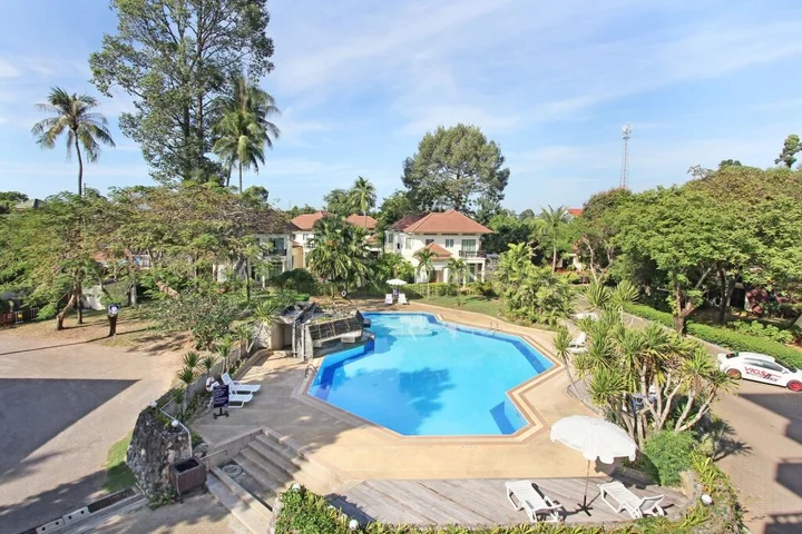 Чакпхонг: Rayong Chalet Resort