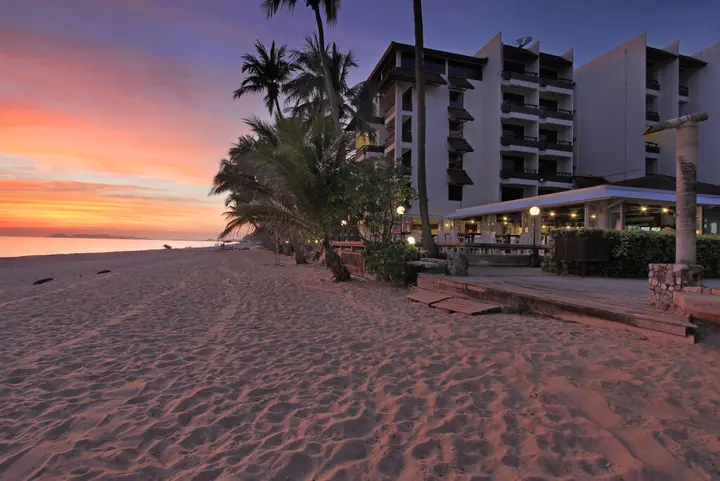 Чакпхонг: Rayong Chalet Resort