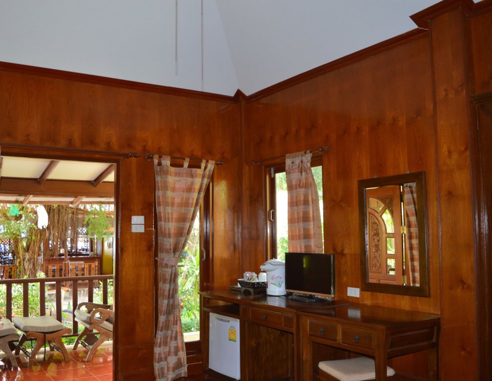 Ланта: Sayang Beach Resort