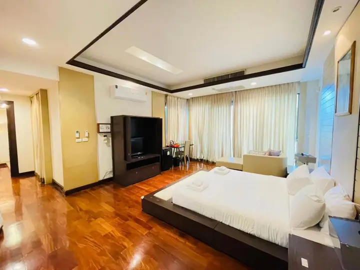 Чонбури: Royal Sammuk villas