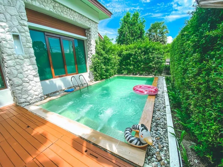 Чонбури: Royal Sammuk villas
