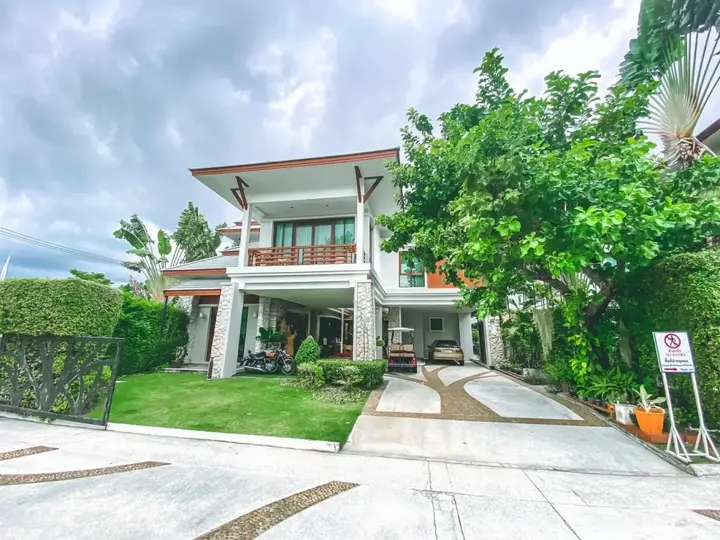 Чонбури: Royal Sammuk villas
