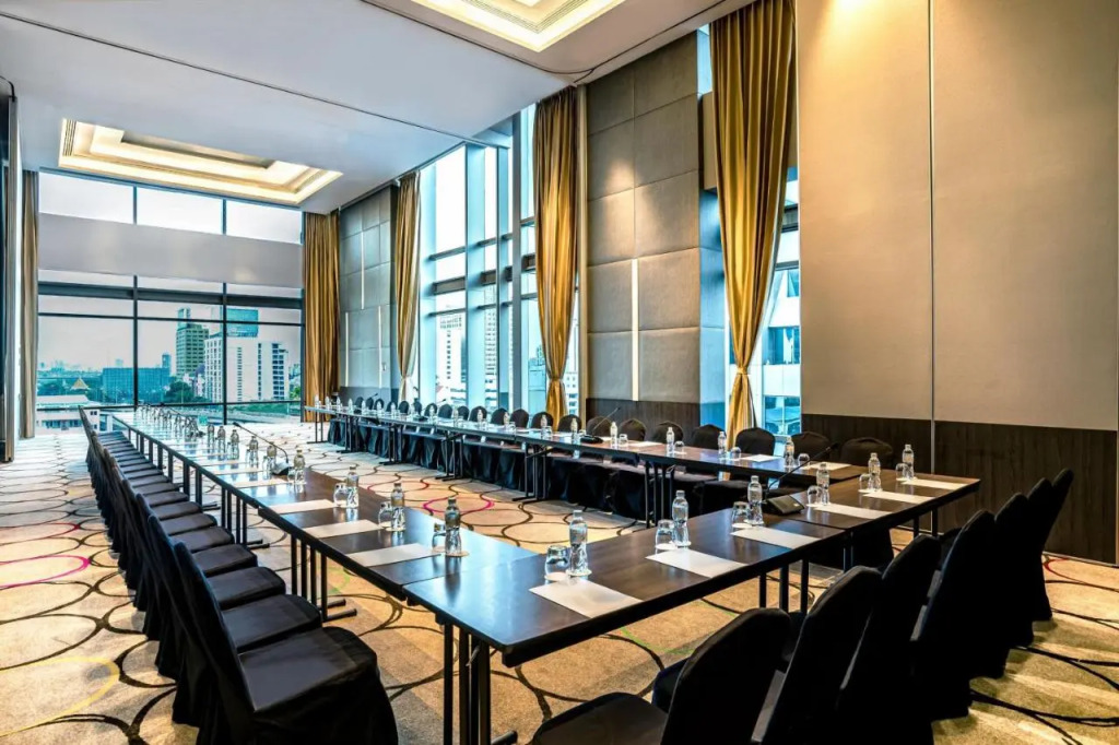 Бангкок: Four Points by Sheraton Bangkok Ploenchit