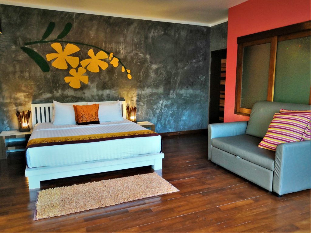 Остров Тау: Sairee Hut Resort